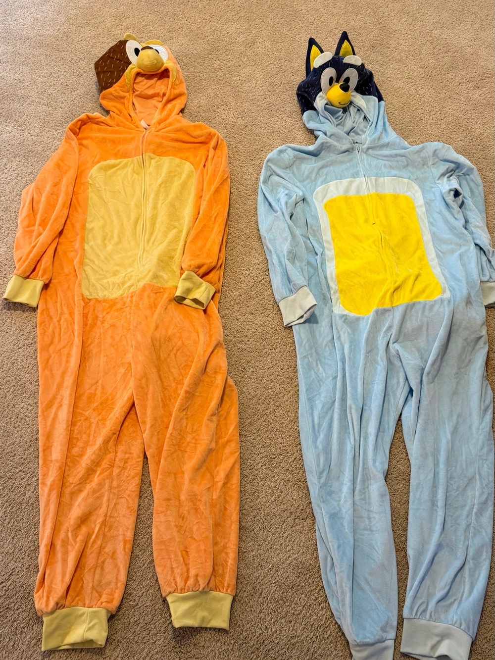 Adult Bluey costumes- Bandit and Chilli